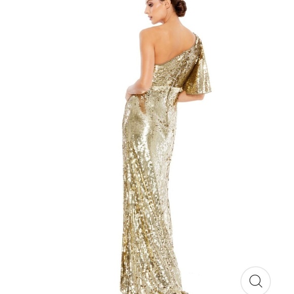 Mac Duggal EMBELLISHED CAP SLEEVE COWL NECK TRUMPET GOWN size 14 Sold out $598 - Picture 3 of 14